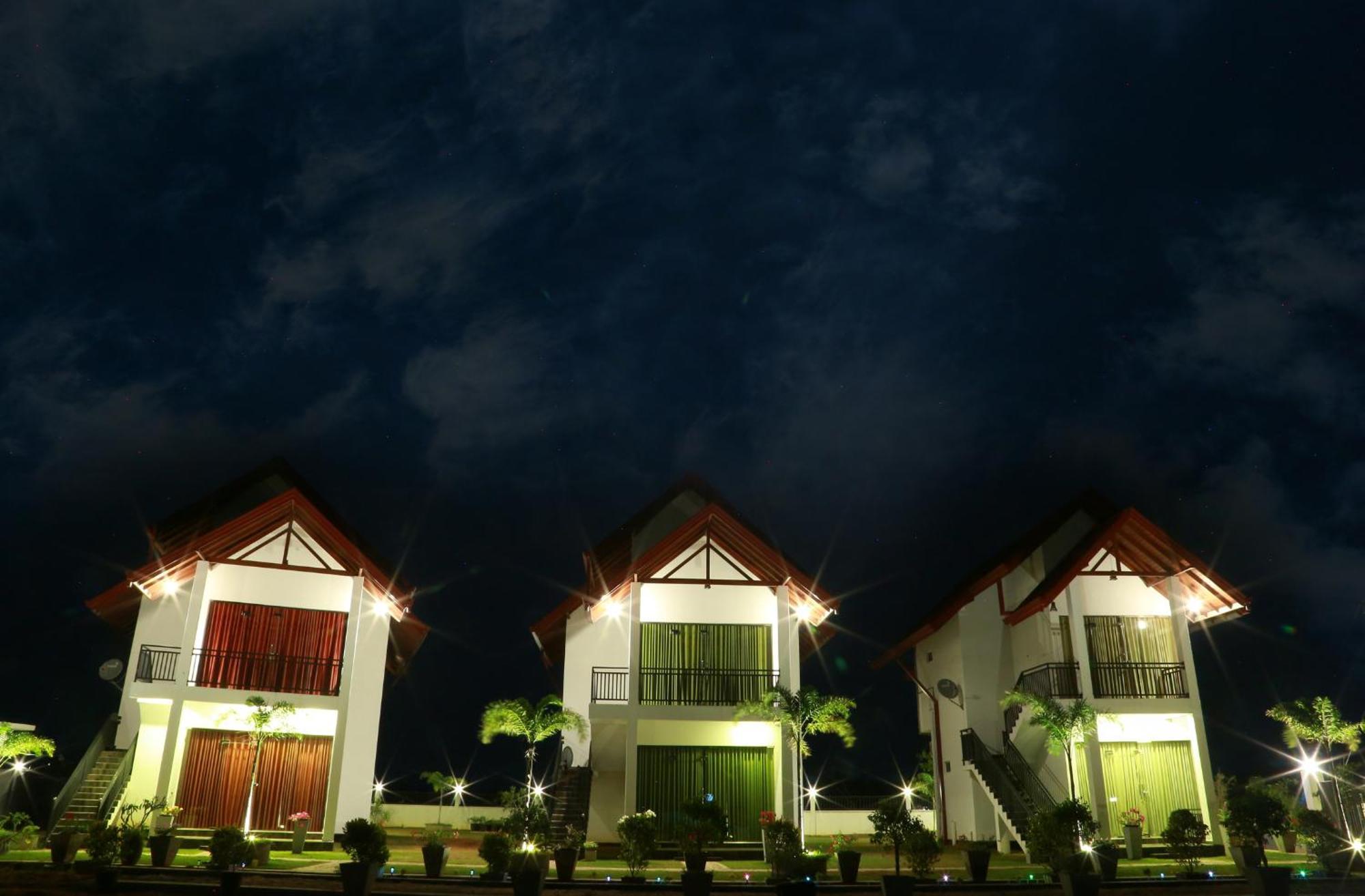 Avonil Resort Yala Tissamaharama Exterior foto