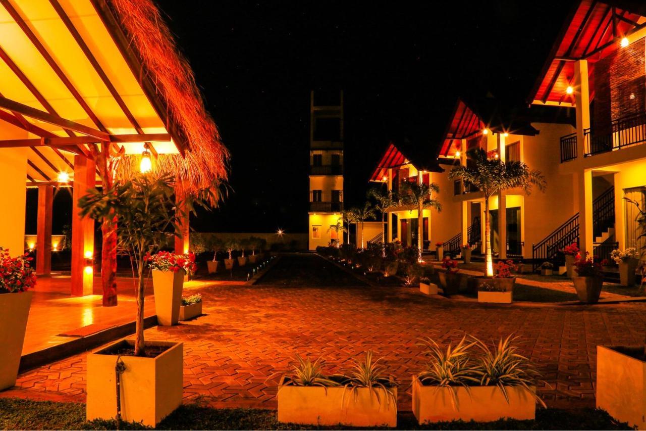 Avonil Resort Yala Tissamaharama Exterior foto