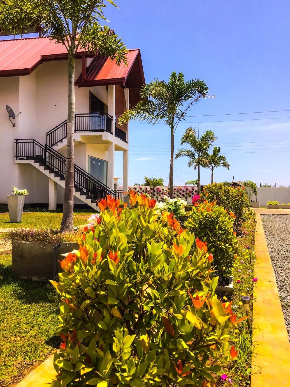 Avonil Resort Yala Tissamaharama Exterior foto