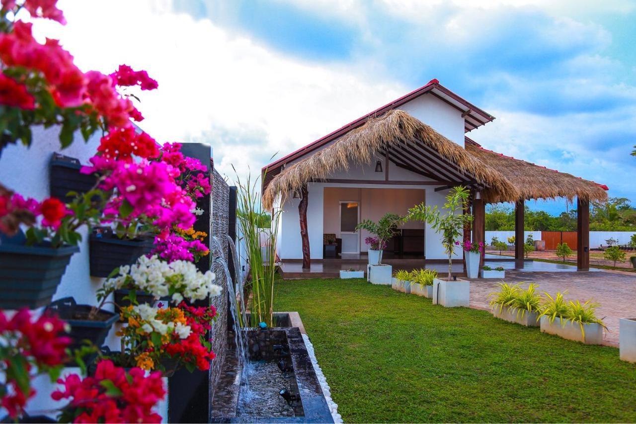 Avonil Resort Yala Tissamaharama Exterior foto